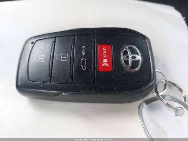 2024 TOYOTA COROLLA LE 11