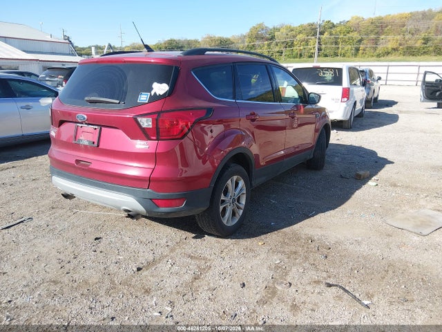 2019 FORD ESCAPE SEL 4