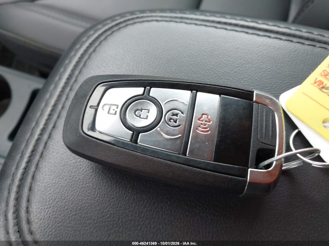 2025 FORD MAVERICK LARIAT 11