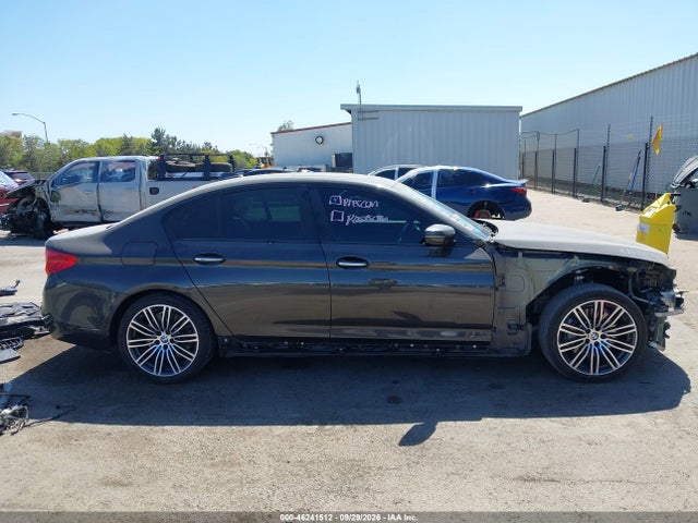 2017 BMW 540I 14