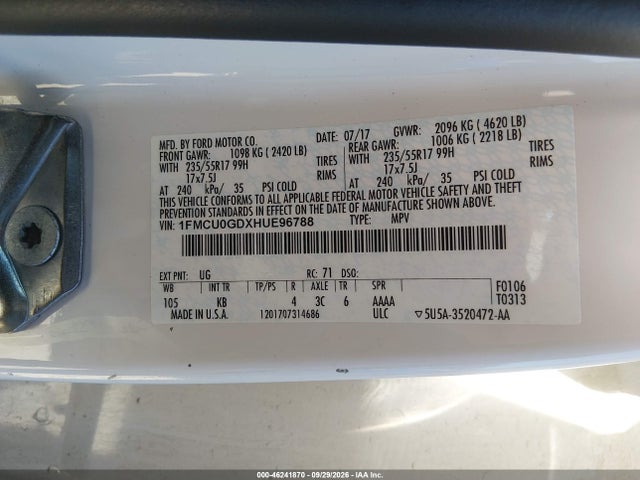 2017 FORD ESCAPE SE 9