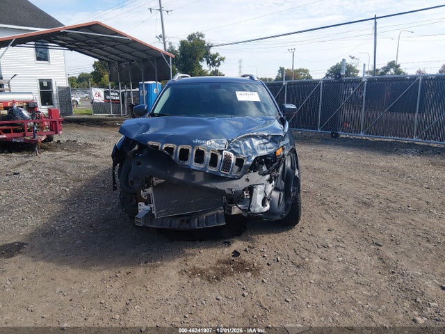 2019 JEEP CHEROKEE LATITUDE PLUS 4X4 8