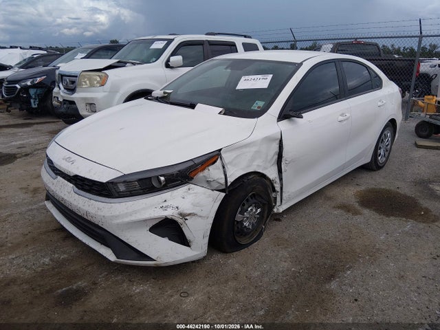 2022 KIA FORTE FE 6