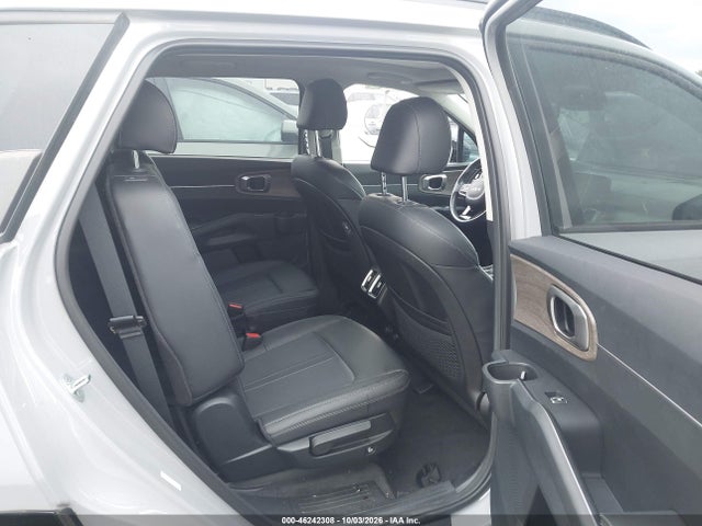2022 KIA SORENTO EX 8