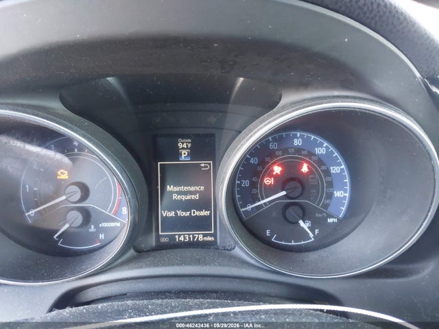 2018 TOYOTA COROLLA IM 7