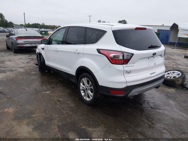 2017 FORD ESCAPE SE 3