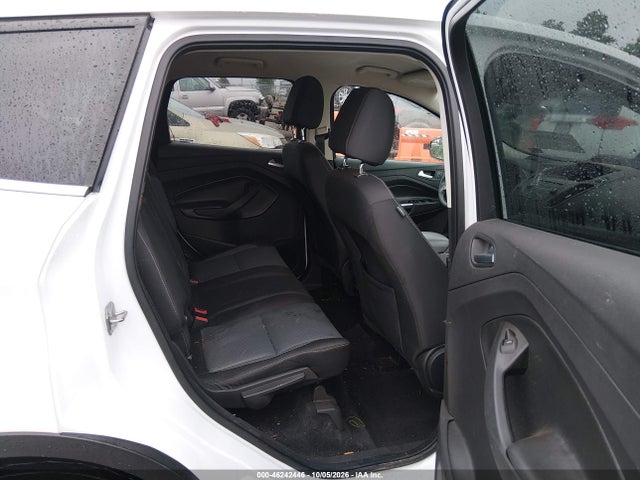 2017 FORD ESCAPE SE 8