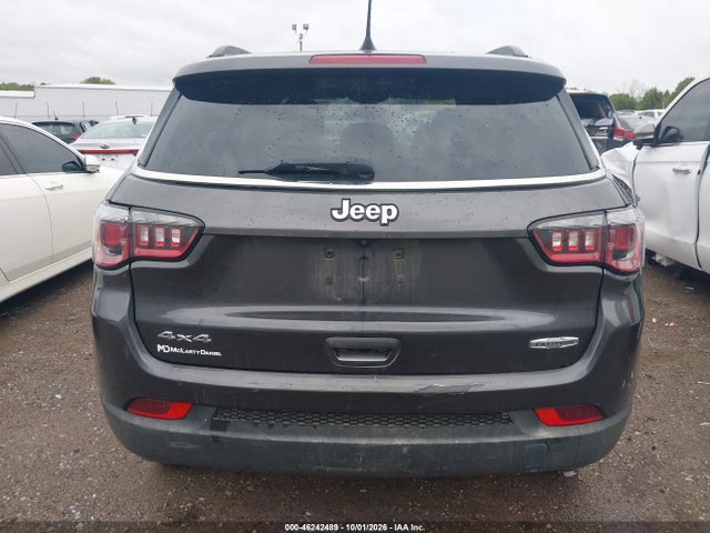 2020 JEEP COMPASS LATITUDE 4X4 16