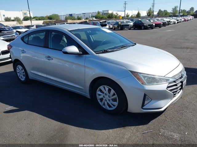 2019 HYUNDAI ELANTRA SE