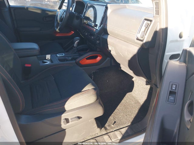 2026 NISSAN FRONTIER PRO-4X 4X4 5
