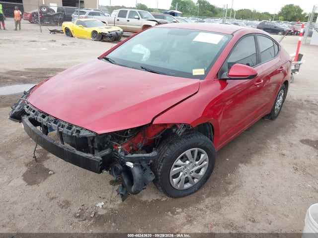 2018 HYUNDAI ELANTRA SE 2