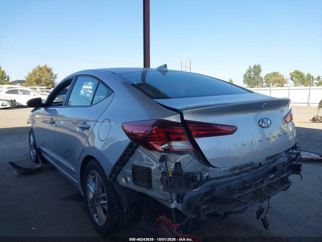 2019 HYUNDAI ELANTRA SEL 3