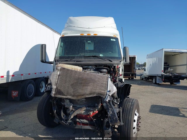 2019 INTERNATIONAL LT 10
