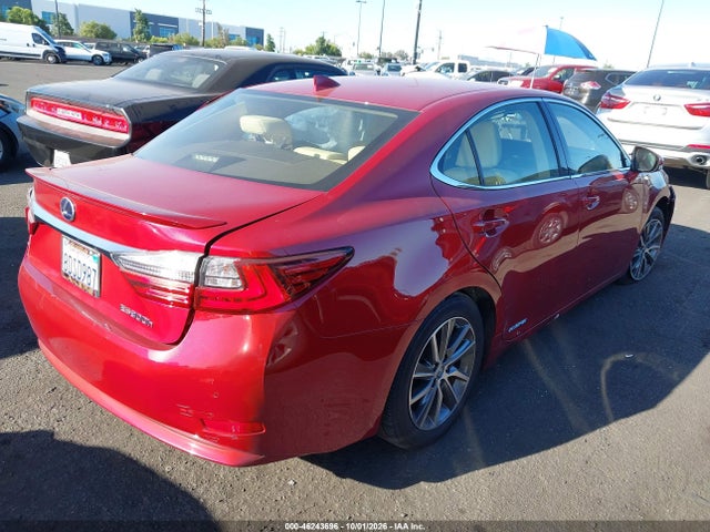 2018 LEXUS ES 300H 4