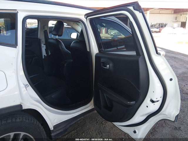 2019 JEEP COMPASS LATITUDE 4X4 8