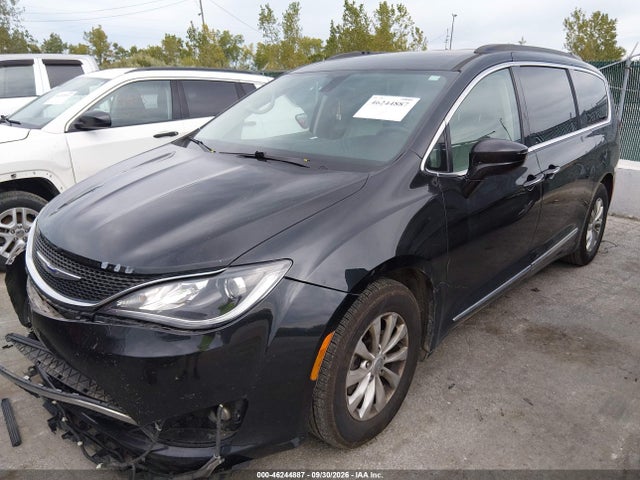 2017 CHRYSLER PACIFICA TOURING-L 2