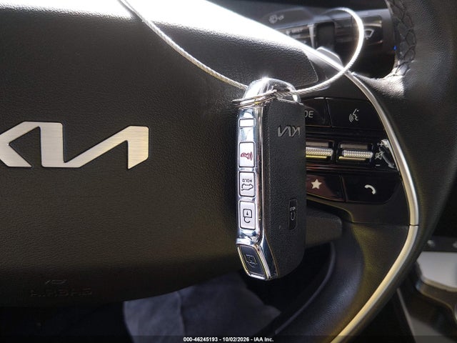 2022 KIA EV6 WIND 11