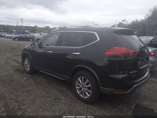 2017 NISSAN ROGUE SV 3