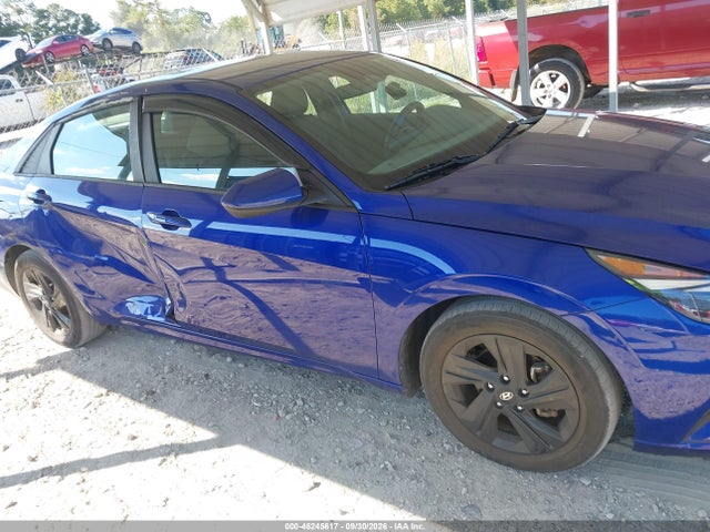2023 HYUNDAI ELANTRA SEL 13