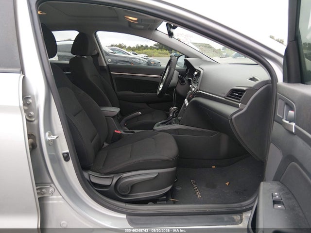 2020 HYUNDAI ELANTRA VALUE EDITION 5