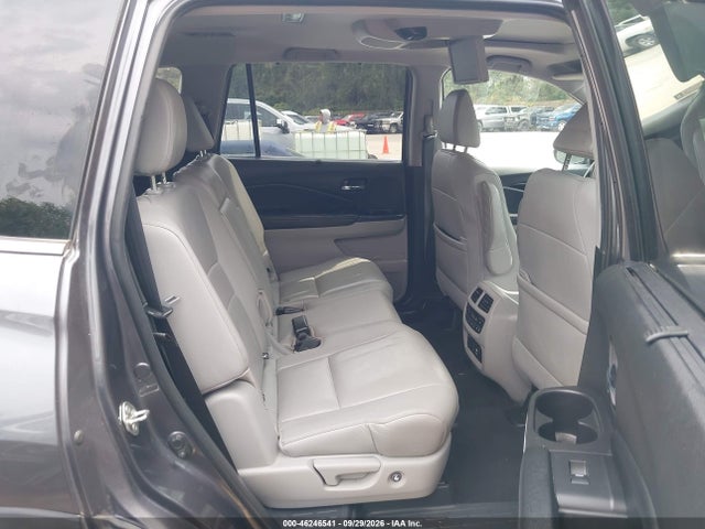 2019 HONDA PILOT TOURING 8