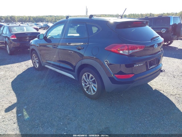 2017 HYUNDAI TUCSON SE 3