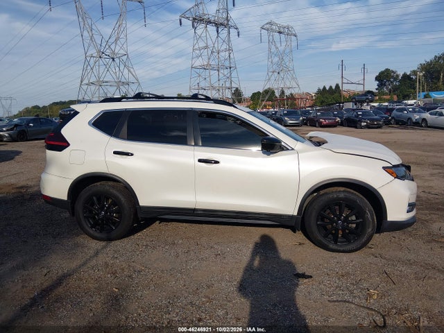 2018 NISSAN ROGUE SV 12