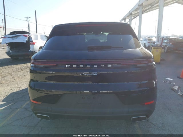 2024 PORSCHE CAYENNE 16