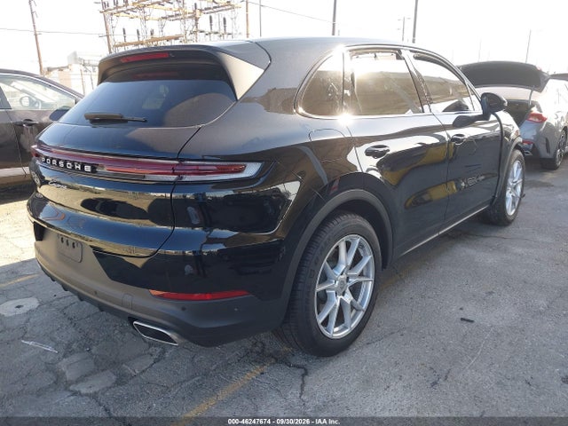 2024 PORSCHE CAYENNE 4