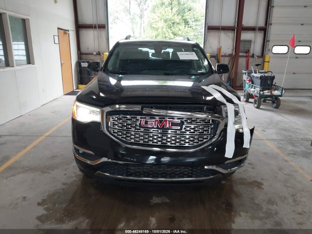 2017 GMC ACADIA DENALI 12