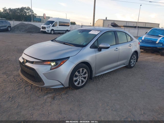 2022 TOYOTA COROLLA LE 2