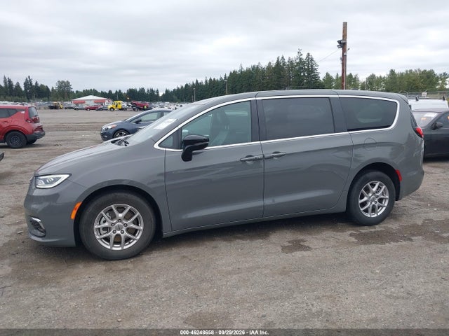 2025 CHRYSLER PACIFICA SELECT 14