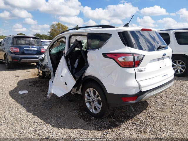 2018 FORD ESCAPE SE 3
