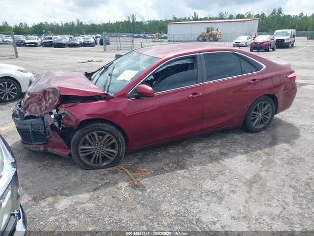 2017 TOYOTA CAMRY SE 2