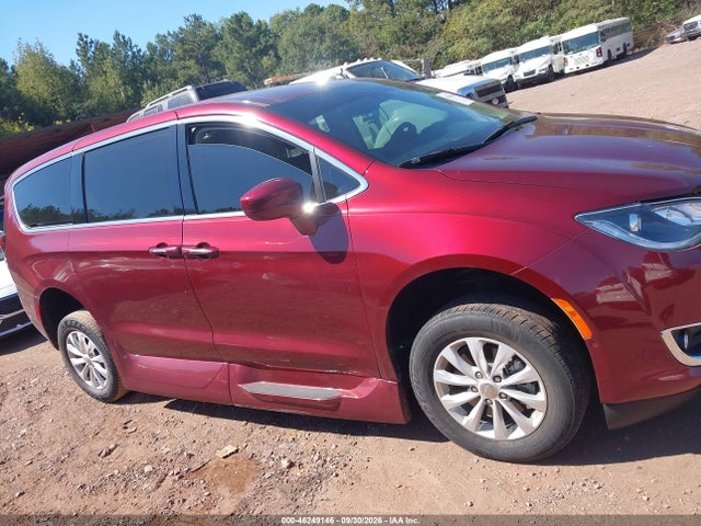 2019 CHRYSLER PACIFICA TOURING PLUS 13