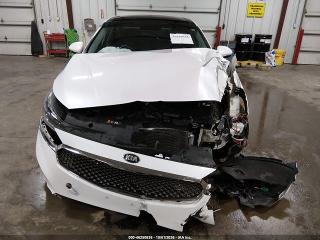 2017 KIA CADENZA PREMIUM 6