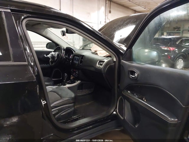 2019 JEEP COMPASS LATITUDE 4X4 5