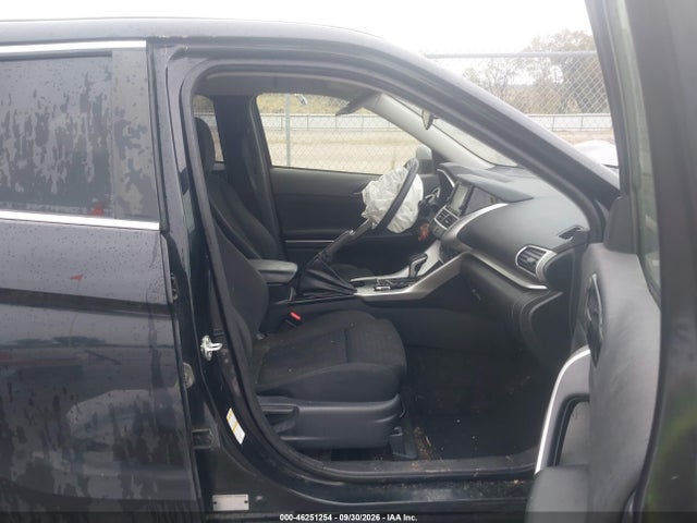 2019 MITSUBISHI ECLIPSE CROSS ES 5