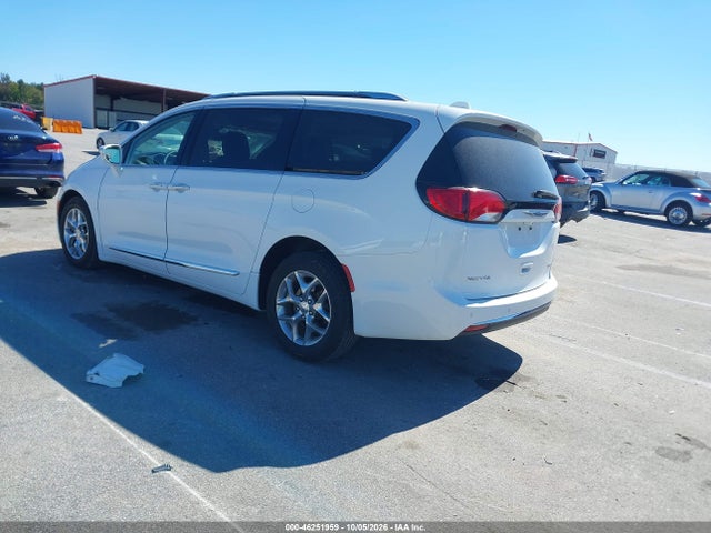 2018 CHRYSLER PACIFICA LIMITED 3