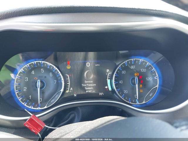 2018 CHRYSLER PACIFICA LIMITED 7