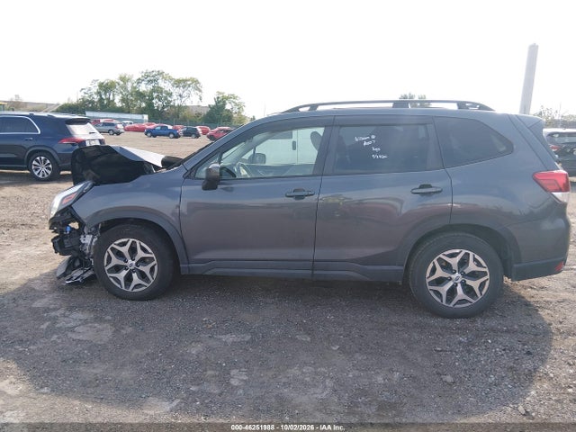 2022 SUBARU FORESTER PREMIUM 14