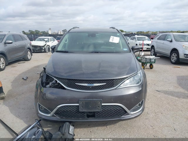 2018 CHRYSLER PACIFICA TOURING L 12