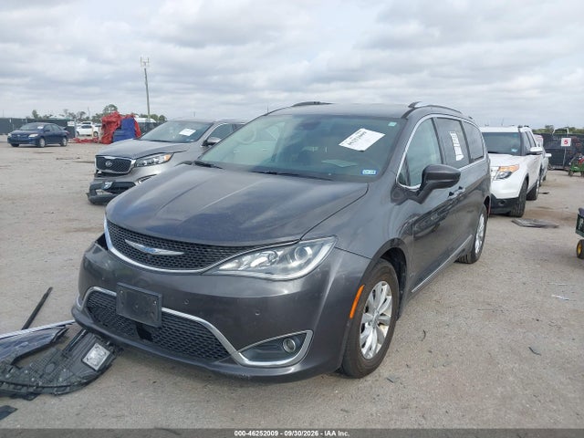 2018 CHRYSLER PACIFICA TOURING L 2