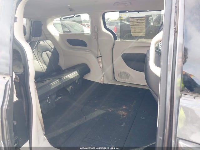 2018 CHRYSLER PACIFICA TOURING L 8