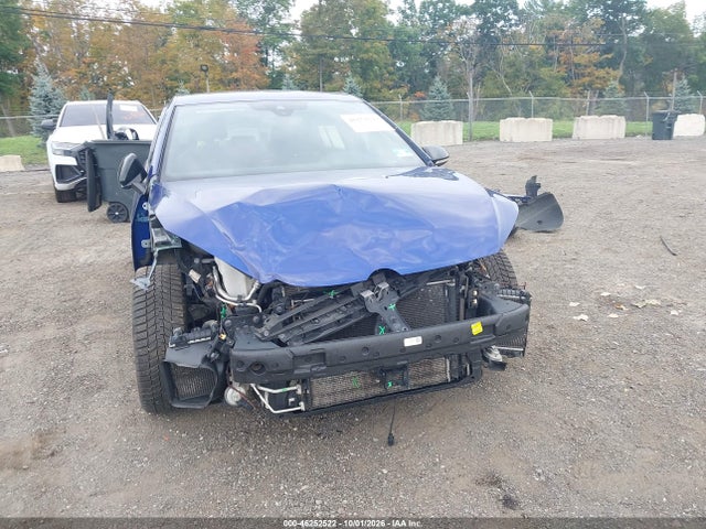 2017 VOLKSWAGEN GOLF R 4-DOOR W/DCC NAVIGATION 6