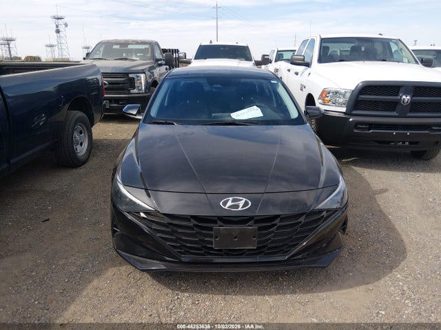 2023 HYUNDAI ELANTRA SE 12