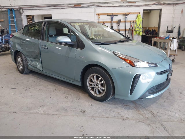 2021 TOYOTA PRIUS LE