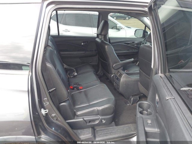 2017 HONDA PILOT TOURING 8