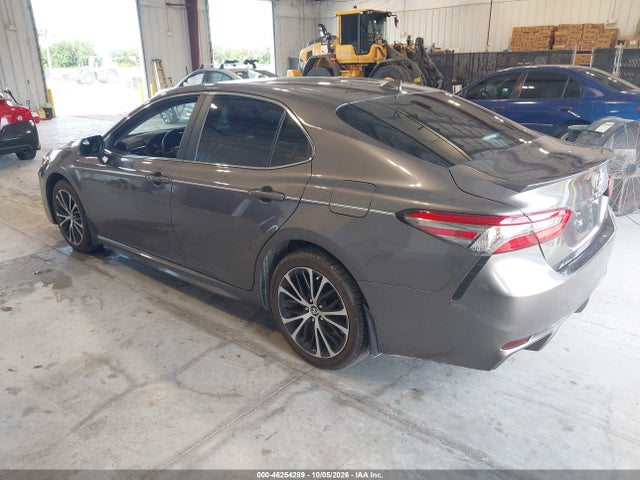 2019 TOYOTA CAMRY SE 3