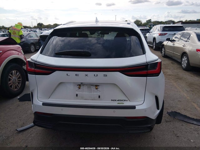 2024 LEXUS NX 450H+ LUXURY 16